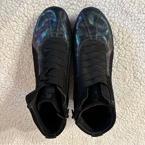 Puma metallic skiva low deep black iridescent Size 7.5 but more like a 7 - Picture 2 of 4
